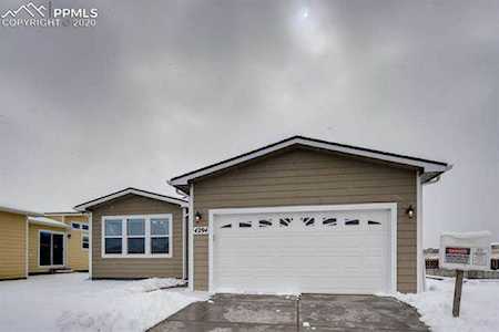 4294 Gray Fox Heights Colorado Springs, CO 80922
