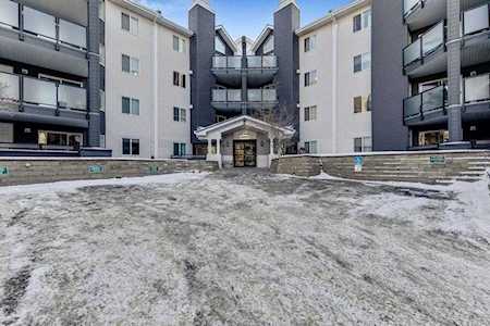 30 Sierra Morena Mews SW #309 Calgary, AB T3H 3K7