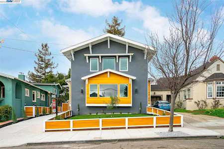 4335 Edgewood Ave Oakland, CA 94602