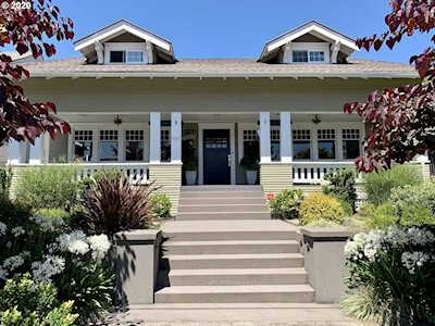 3237 NE Schuyler St Portland, OR 97212