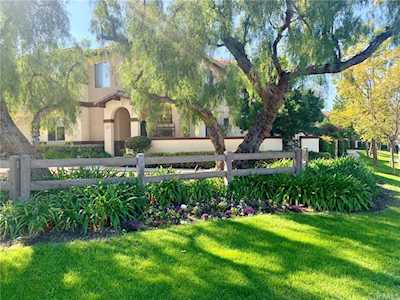 2341 Ternberry Court Tustin, CA 92782