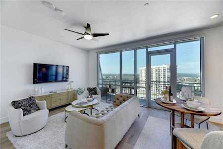 222 West Ave #1306 Austin, TX 78701