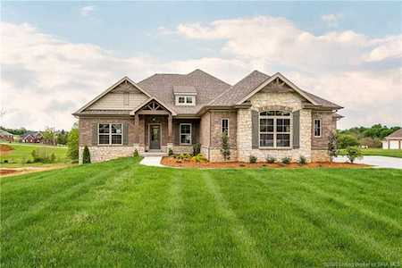 8842 Highland Lake Dr Georgetown, IN 47122