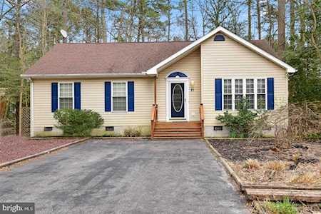 21 Deerfield Ct Ocean Pines, MD 21811