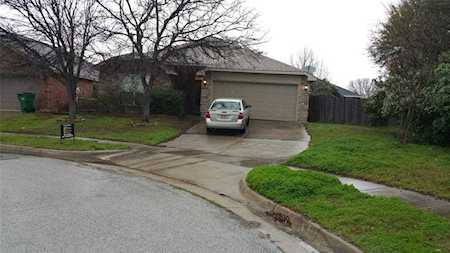 5525 Timber Ridge Court Watauga, TX 76137