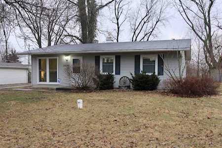 2504 Center Drive Warsaw, IN 46580