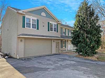 140 Hillcrest NORTH DR Cranston, RI 02921