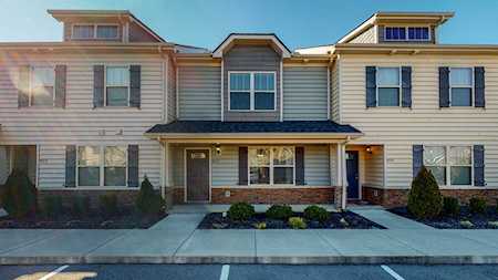 927 Gamely Way Murfreesboro, TN 37128