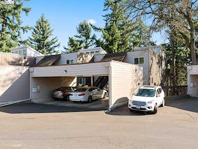 7565 N Edgewater Ave Portland, OR 97203