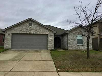 5728 Fountain Flat Drive Fort Worth, TX 76244