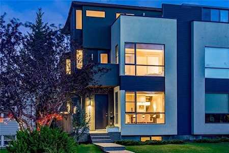 2305 3 Avenue NW Calgary, AB T2N 0K9