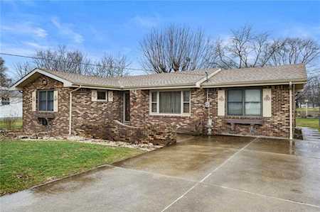 6905 Hendricks Street Anderson, IN 46013