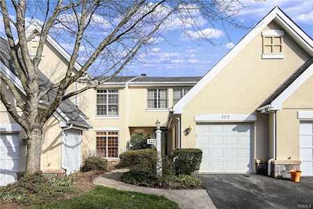 122 W Doral Greens Dr Rye Town, NY 10573