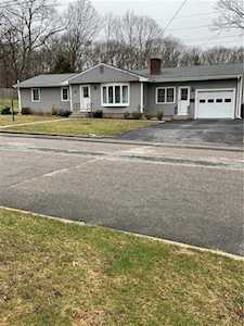 199 Northbridge AV Warwick, RI 02886