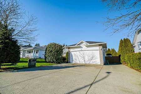 27041 26A Avenue Langley, BC V4W 3V5