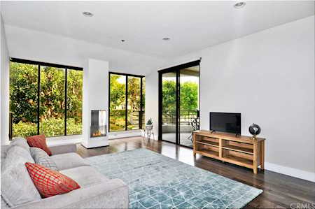 230 Lille Lane #201 Newport Beach, CA 92663