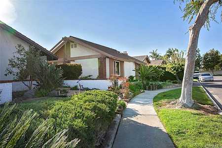 2182 Sweetbriar Road Tustin, CA 92780