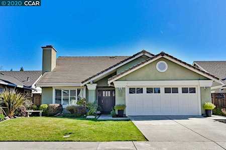 20 Saint Tropez Ct Danville, CA 94506