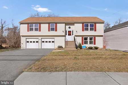 362364 Burlington St Bordentown, NJ 08505