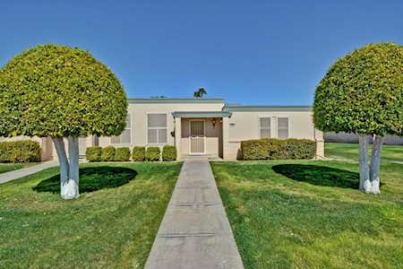9902 W Hawthorn Drive Sun City, AZ 85351
