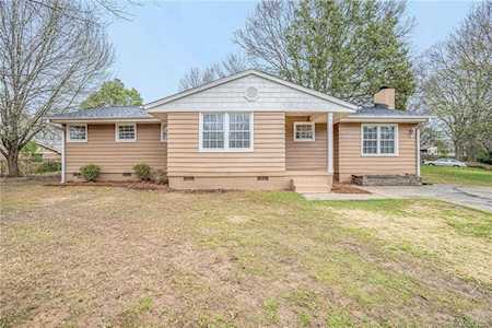 3825 Litchfield Rd Charlotte, NC 28211