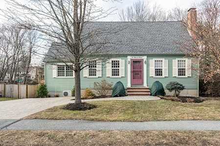 41 Harvard Street Reading, MA 01867