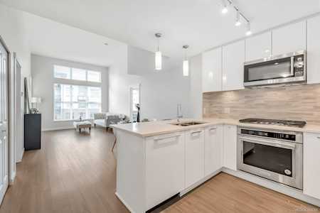 9551 Alexandra Road #409 Richmond, BC V6X 0S6