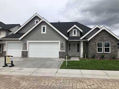 4288 W Ravenna St Meridian, ID 83646