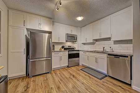 3302 50 Street NW #15 Calgary, AB T3A 2C6