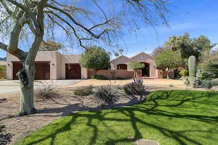 8802 N 66th Place Paradise Valley, AZ 85253