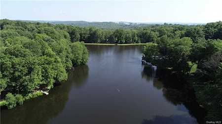 1 Summit Circle Somers, NY 10589