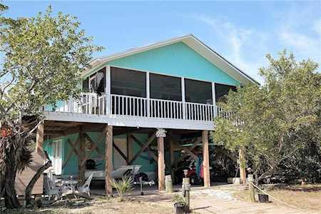 9568 Buccaneer Trl Placida, FL 33946