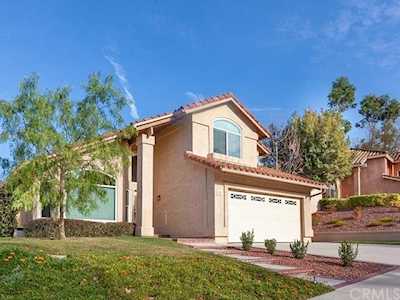 28 San Bonifacio Rancho Santa Margarita, CA 92688