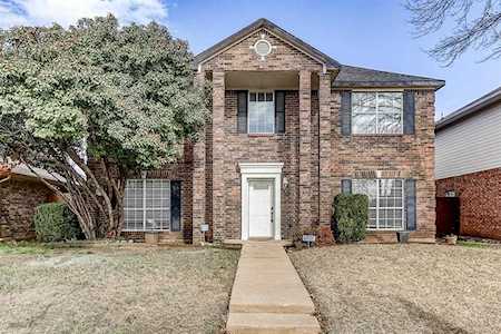 7004 Indiana Avenue Fort Worth, TX 76137