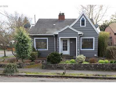 5030 SE Bush St Portland, OR 97206