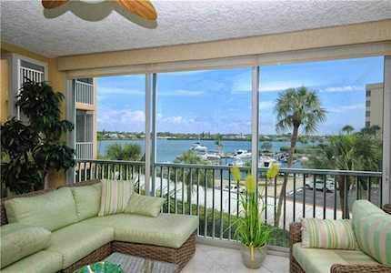 1240 Dolphin Bay Way Sarasota, FL 34242