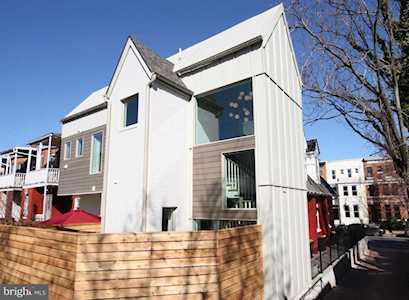 1015 D NE #B Washington, DC 20002