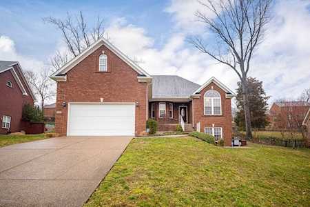 2005 Prestwick Dr La Grange, KY 40031