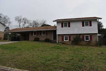 618 Todd Warner Robins, GA 31088
