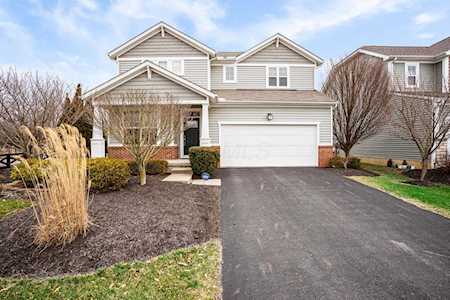 842 Bent Oak Drive Blacklick, OH 43004