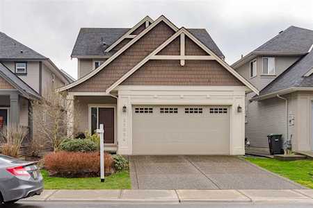 21054 78B Avenue Langley, BC V2Y 0H7