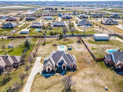 401 Singing Quail Trail Haslet, TX 76052