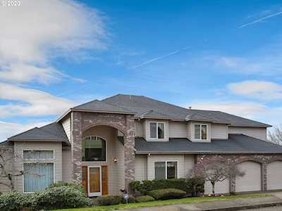 9380 SE Dundee Dr Happy Valley, OR 97086