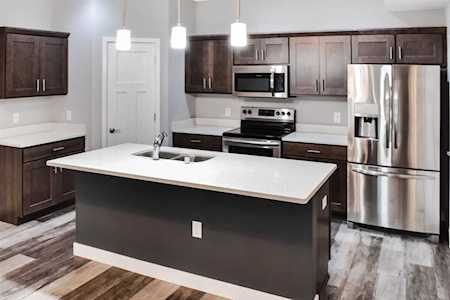 1325 Bunker Hill Dr #2103 Sun Prairie, WI 53590