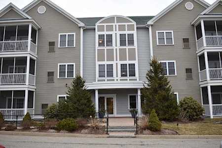 2306 Briarwood Village #2306 Clinton, MA 01510