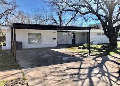 7900 Laura Street North Richland Hills, TX 76180