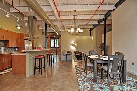 406 Lincoln St #305 Marlborough, MA 01752