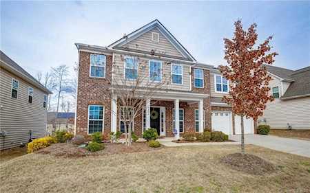 9206 Perseverance Dr Harrisburg, NC 28075