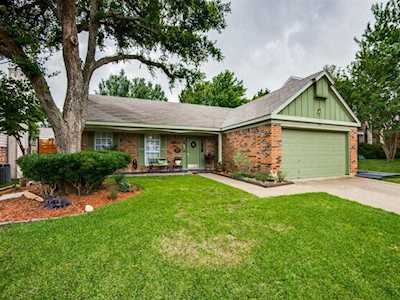 513 Briarcroft Drive Grapevine, TX 76051