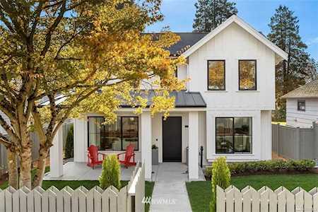 331 10th Ave Kirkland, WA 98033